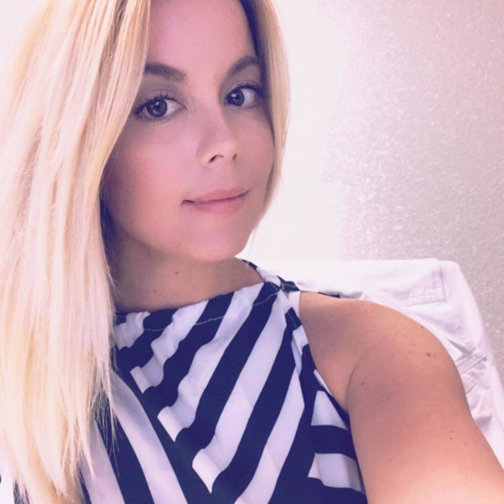 Meet your Posher, Jennifer